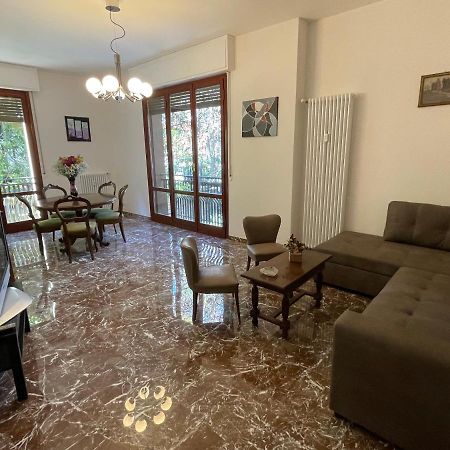 House Of Anna - Full Comfort - Fino A 6 Ospiti Болонья Екстер'єр фото